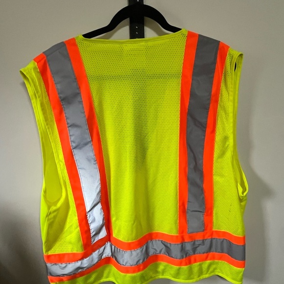 Pyramex Hi Viz Safety Vest Sz Med - Picture 5 of 9